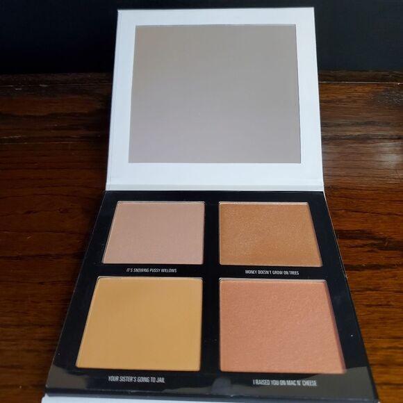 Kylie Jenner Collection Pressed Powder Palette NEW - Picture 6 of 12